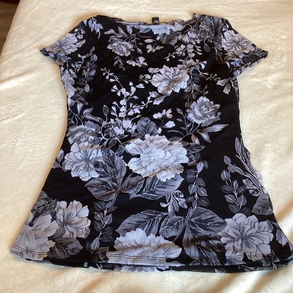 INC International Concept Women's Black White Floral Roses Print Blouse Top Shir - Picture 5 of 5